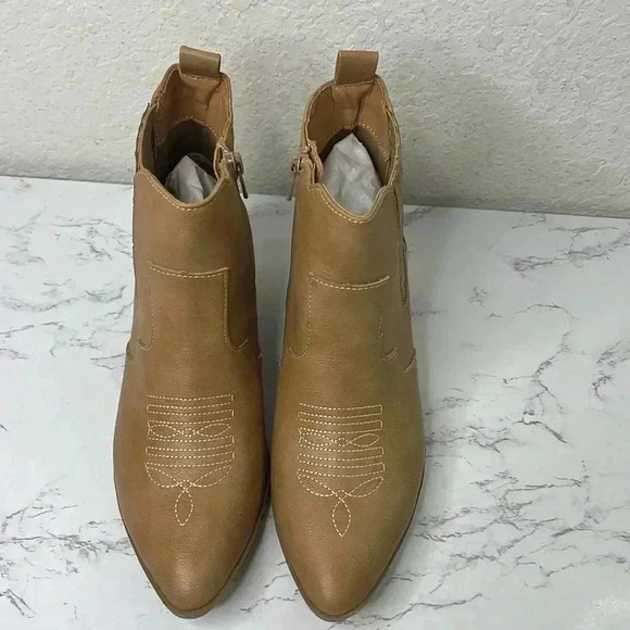 SUN + STONE GRANGERR STRETCH WESTERN ANKLE BOOTS Size 7M - Picture 13 of 14